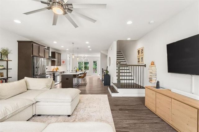 769 Hamilton Circle SE, Atlanta, GA 30312
