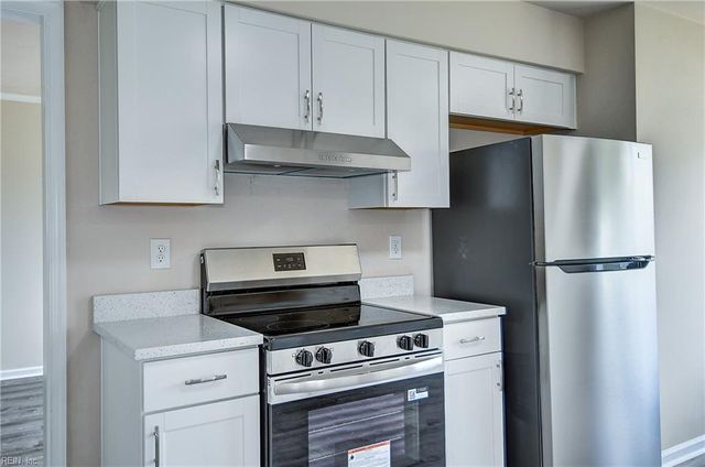 2133 Weybridge DR, Virginia Beach, VA 23454