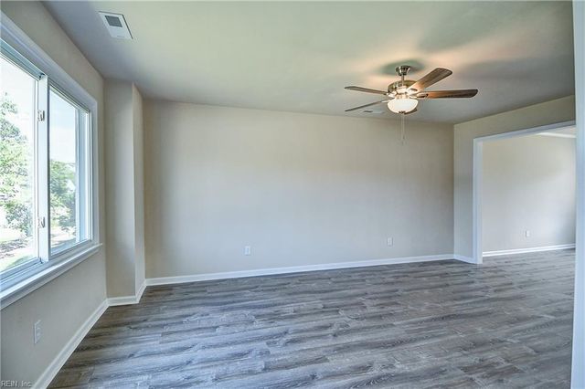 2133 Weybridge DR, Virginia Beach, VA 23454
