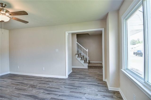 2133 Weybridge DR, Virginia Beach, VA 23454