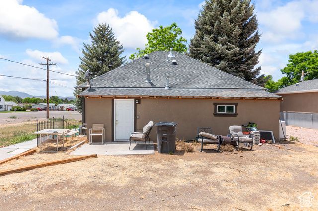 195 S 200 E, Monroe, UT 84754