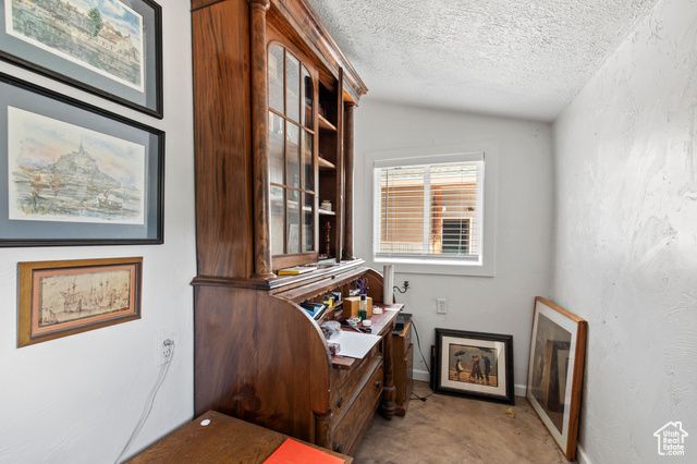 195 S 200 E, Monroe, UT 84754