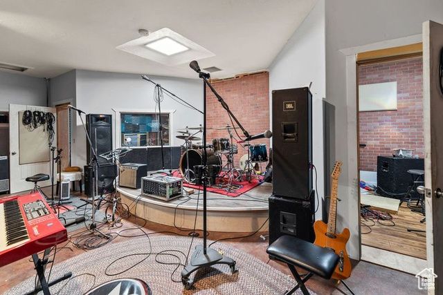 195 S 200 E, Monroe, UT 84754