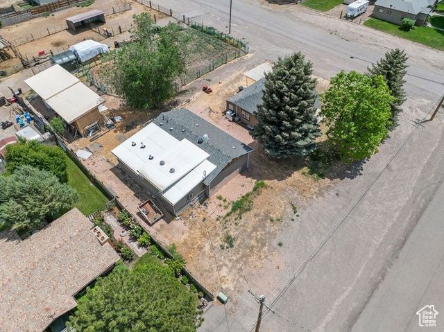 195 S 200 E, Monroe, UT 84754