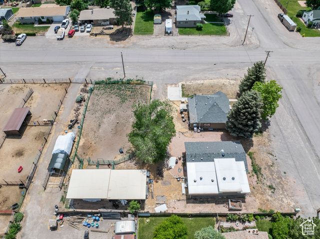 195 S 200 E, Monroe, UT 84754