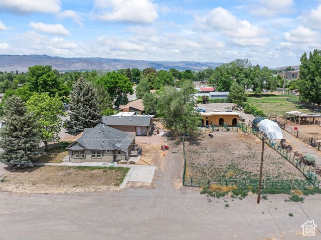 195 S 200 E, Monroe, UT 84754