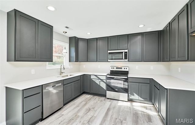 122 Peruque Creek Manor, Wright City, MO 63390