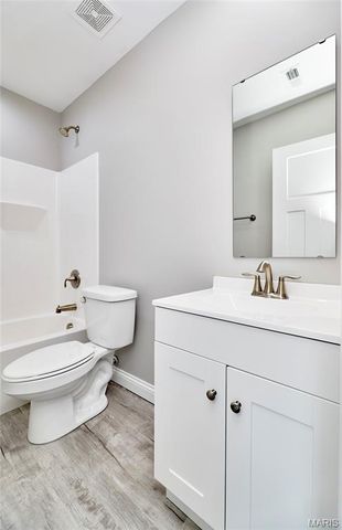 122 Peruque Creek Manor, Wright City, MO 63390