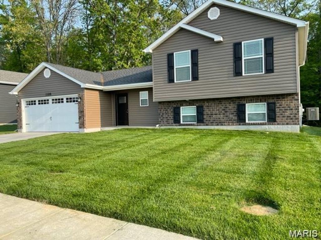 122 Peruque Creek Manor, Wright City, MO 63390