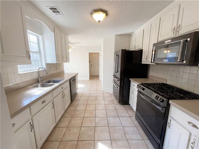 165 Christian Woods Drive, Conyers, GA 30013