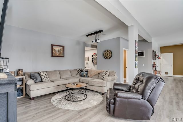 15209 Heritage Drive, Clayton, NY 13624