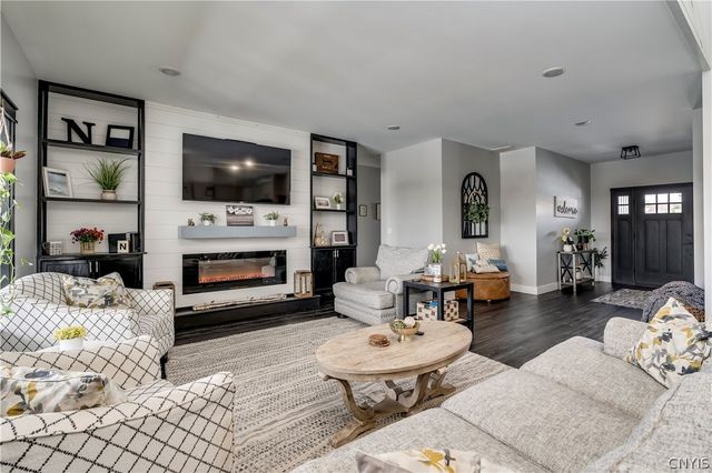 15209 Heritage Drive, Clayton, NY 13624