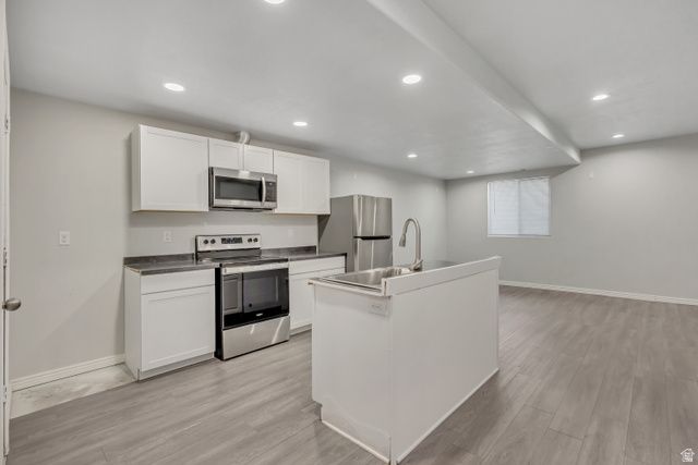 3552 W ALTA LOMA LN, South Jordan, UT 84095