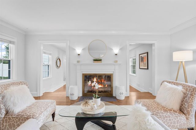 213 N Barry Avenue, Mamaroneck, NY 10543