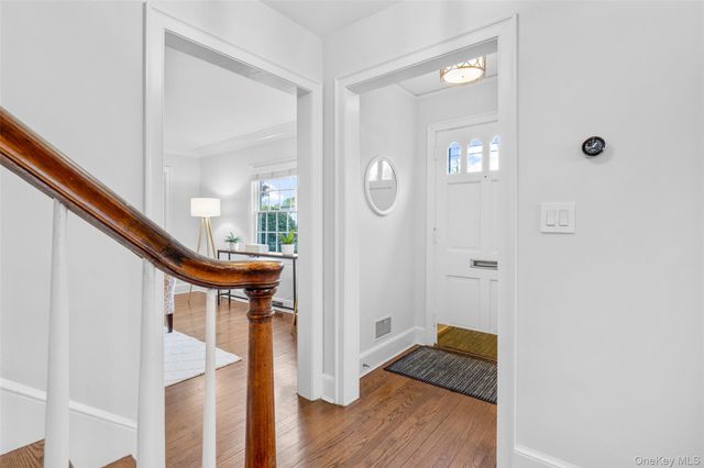 213 N Barry Avenue, Mamaroneck, NY 10543