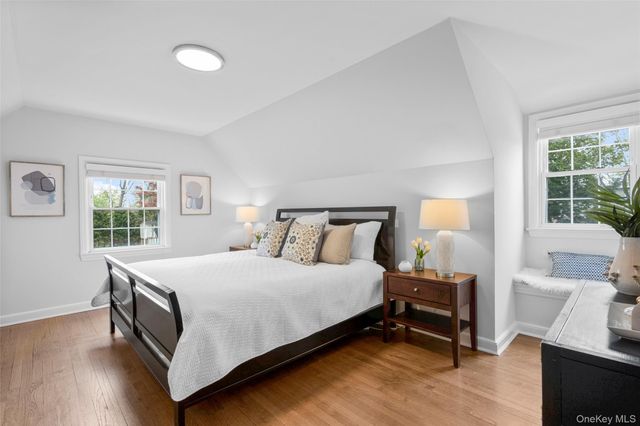 213 N Barry Avenue, Mamaroneck, NY 10543