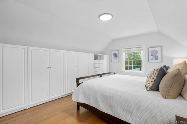 213 N Barry Avenue, Mamaroneck, NY 10543