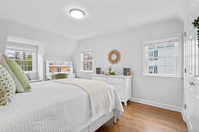 213 N Barry Avenue, Mamaroneck, NY 10543