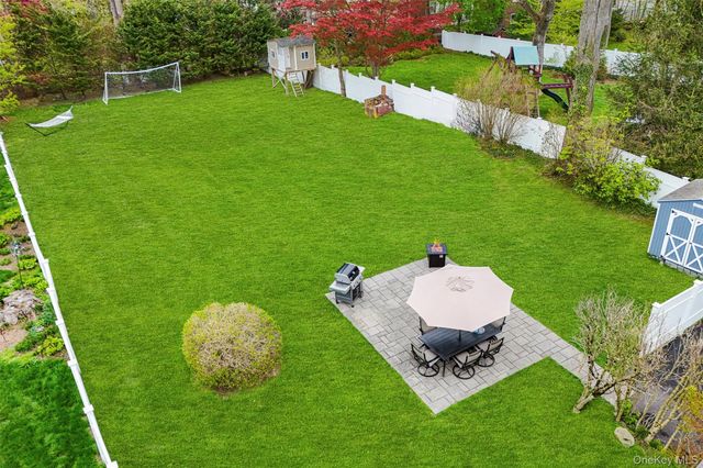 213 N Barry Avenue, Mamaroneck, NY 10543