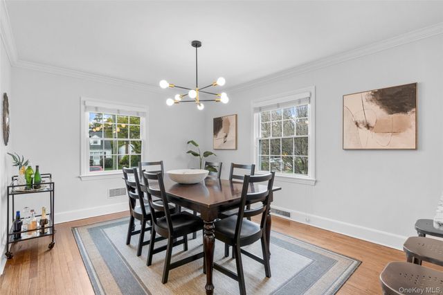 213 N Barry Avenue, Mamaroneck, NY 10543