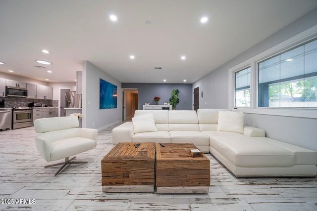 11470 N 64TH Street, Scottsdale, AZ 85254