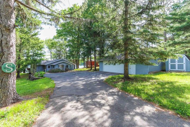 N6524 S LONG LAKE ROAD, Waupaca, WI 54981