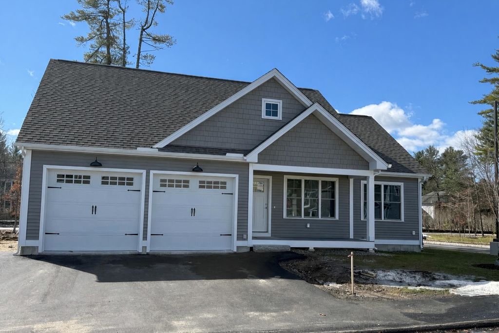 13 Wilderness Drive, Nashua, NH 03062