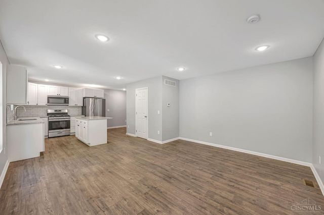 5143 Camargo Road, Cincinnati, OH 45227