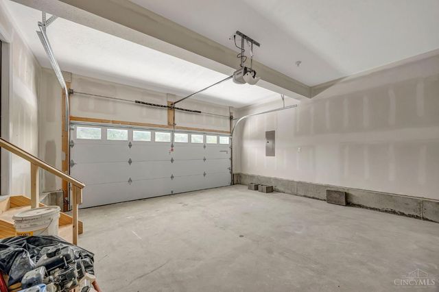 5143 Camargo Road, Cincinnati, OH 45227