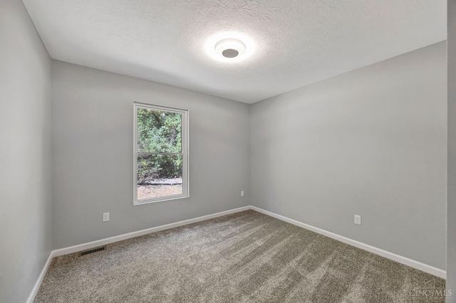 5143 Camargo Road, Cincinnati, OH 45227