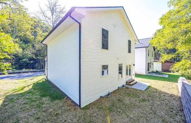 5143 Camargo Road, Cincinnati, OH 45227