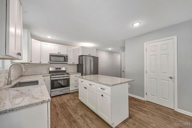 5143 Camargo Road, Cincinnati, OH 45227