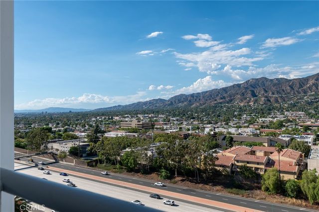 343 Pioneer Drive 1404, Glendale, CA 91203