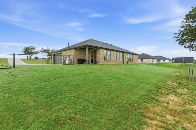 8800 Prather Road, Springtown, TX 76082