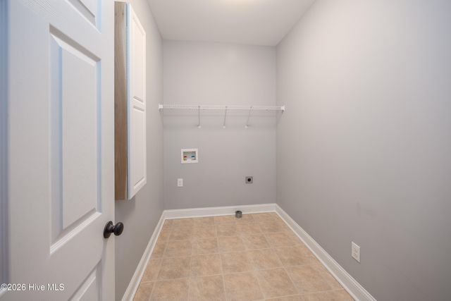 294 Pinecroft Drive, Dunn, NC 28334