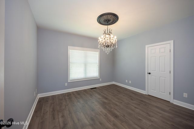 294 Pinecroft Drive, Dunn, NC 28334