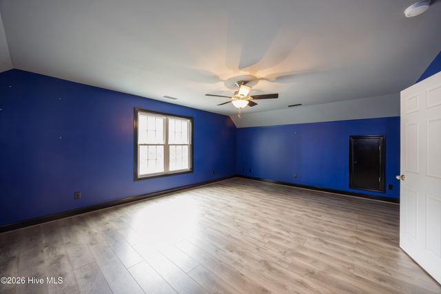294 Pinecroft Drive, Dunn, NC 28334