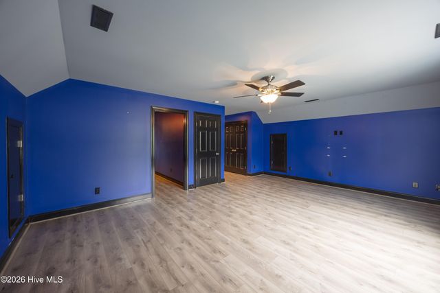 294 Pinecroft Drive, Dunn, NC 28334