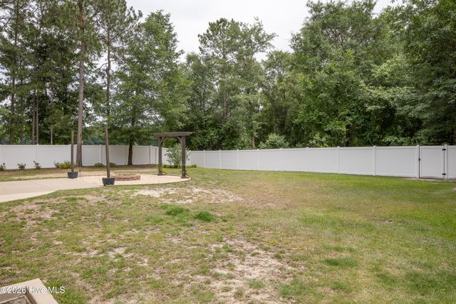 294 Pinecroft Drive, Dunn, NC 28334