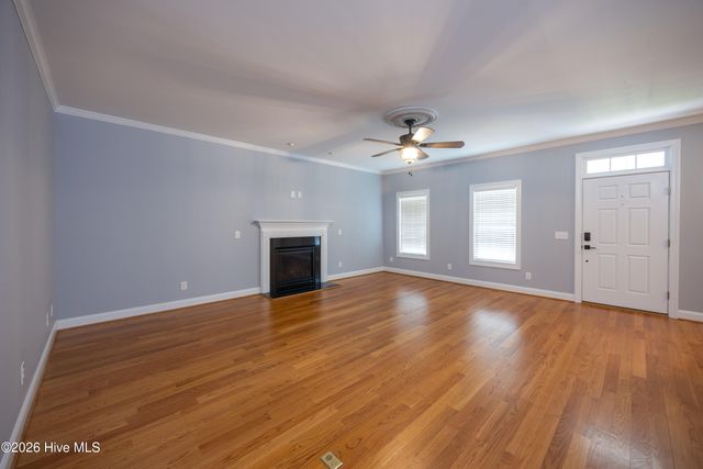 294 Pinecroft Drive, Dunn, NC 28334