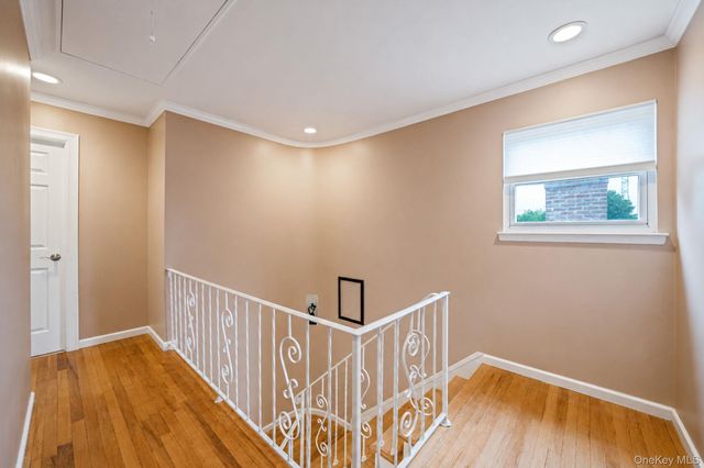 62 Oneida Avenue, South Setauket, NY 11720