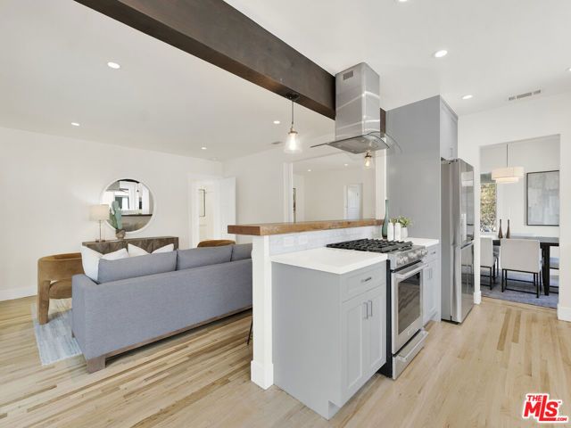 3955 Alla Road, Los Angeles, CA 90066
