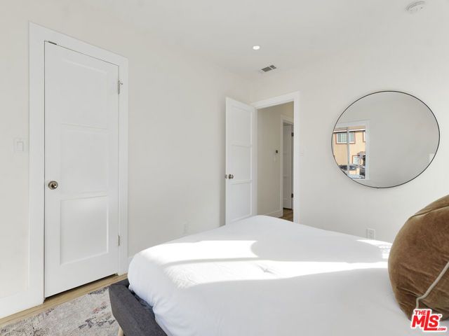 3955 Alla Road, Los Angeles, CA 90066