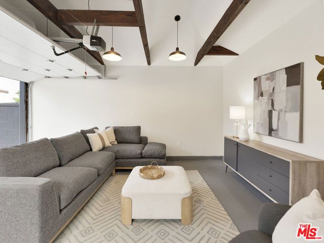 3955 Alla Road, Los Angeles, CA 90066