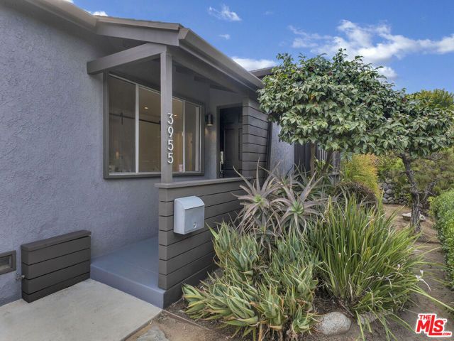 3955 Alla Road, Los Angeles, CA 90066