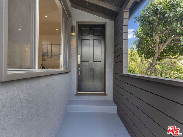 3955 Alla Road, Los Angeles, CA 90066