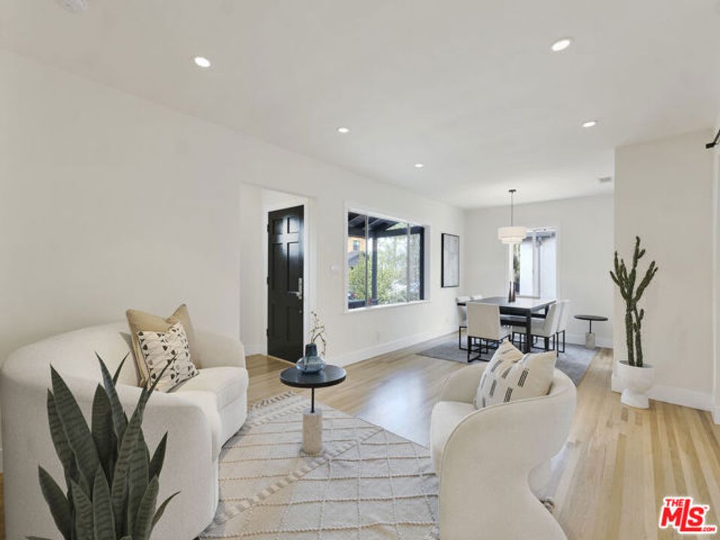 3955 Alla Road, Los Angeles, CA 90066