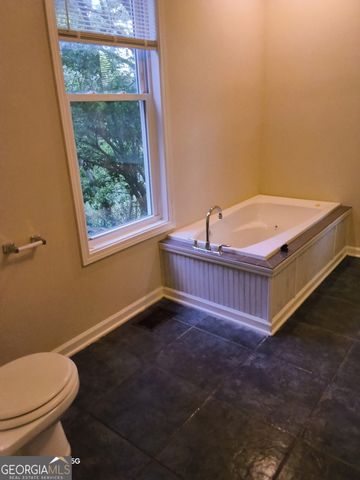 2001 Merle Circle, Decatur, GA 30032