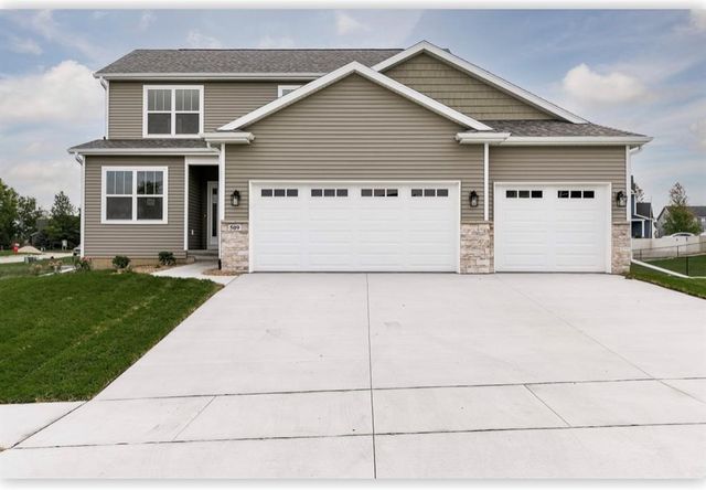 509 Gray Slate Road SW, Cedar Rapids, IA 52404