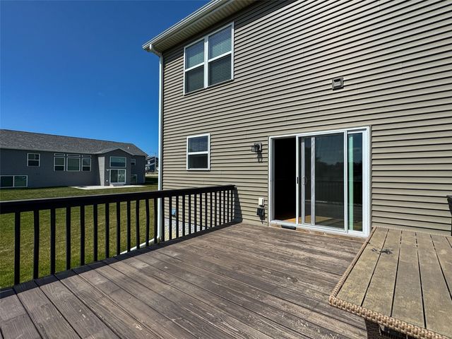 509 Gray Slate Road SW, Cedar Rapids, IA 52404